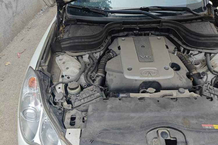 Used Infiniti QX50 2015 2.5L Enjoyment Edition Engine Bay Right