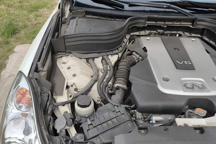Used Infiniti QX50 2015 2.5L Enjoyment Edition Engine Bay Right