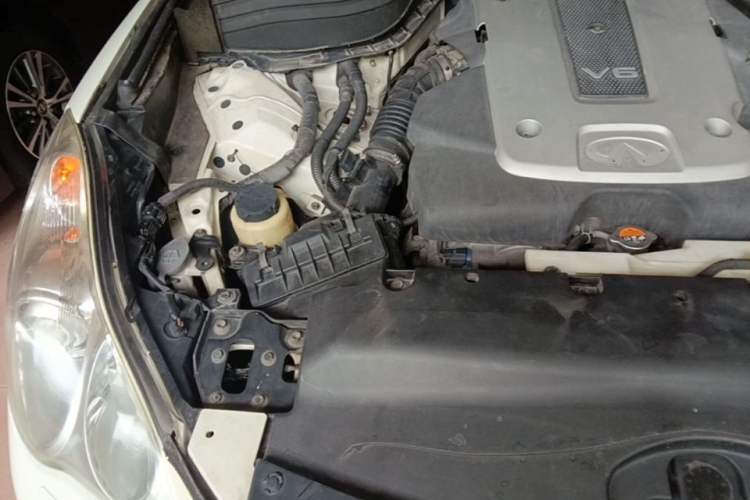 Used Infiniti QX50 2015 2.5L Enjoyment Edition Engine Bay Right