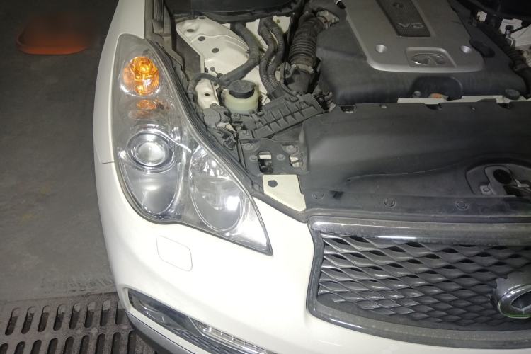 Used Infiniti QX50 2015 2.5L Comfort Edition Engine Bay Right