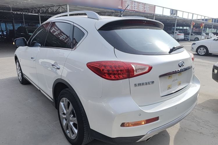 Used Infiniti QX50 2015 2.5L Enjoyment Edition Exterior 2