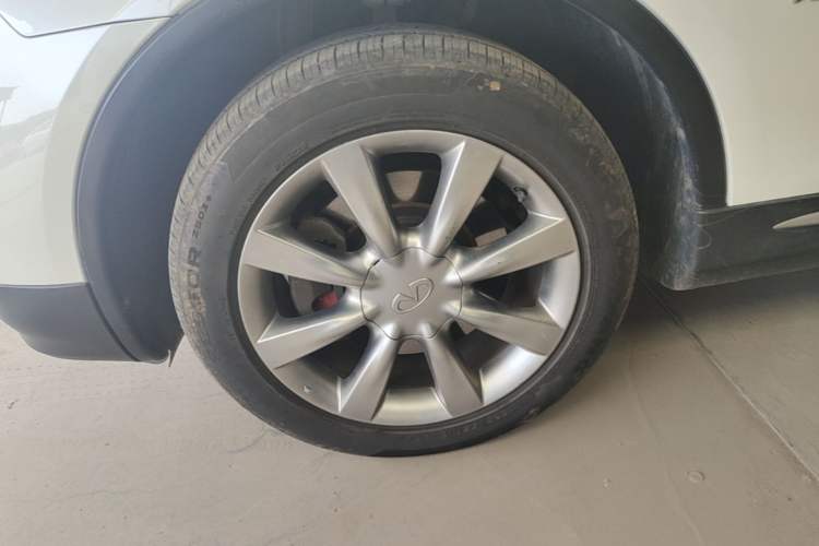 Used Infiniti QX50 2015 2.5L Comfort Edition Exterior 4