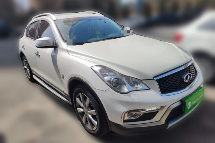 Used Infiniti QX50 2015 2.5L Enjoyment Edition Front Right 45 Deg