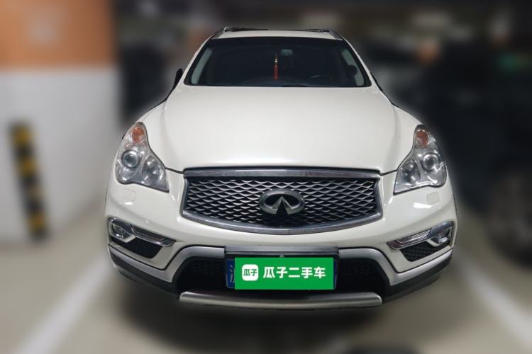 Used Infiniti QX50 2015 2.5L Comfort Edition Front