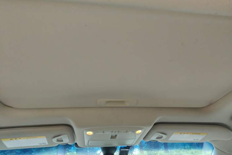 Used Infiniti QX50 2015 2.5L Enjoyment Edition Headliner
