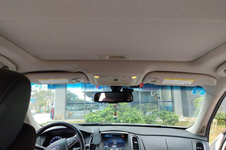 Used Infiniti QX50 2015 2.5L Luxury Edition Headliner