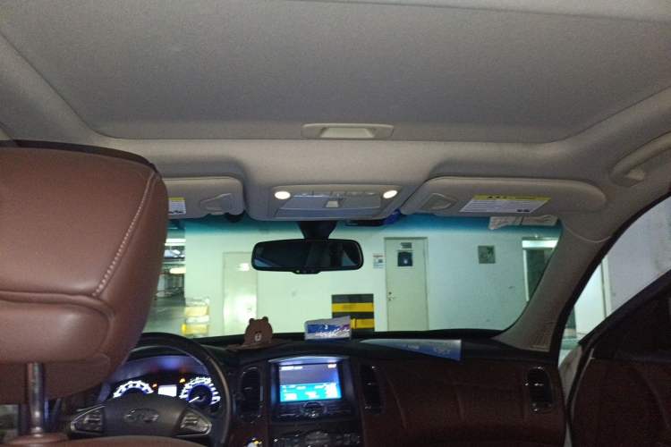 Used Infiniti QX50 2015 2.5L Enjoyment Edition Headliner