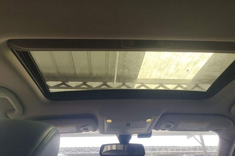 Used Infiniti QX50 2015 2.5L Comfort Edition Headliner