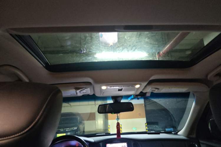 Used Infiniti QX50 2015 2.5L Comfort Edition Headliner