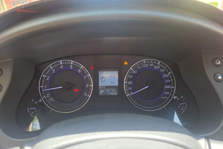 Used Infiniti QX50 2015 2.5L Enjoyment Edition Instrument Cluster