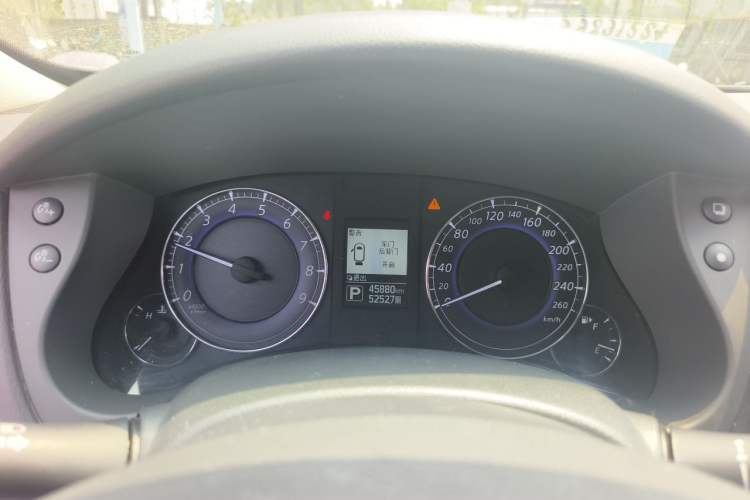Used Infiniti QX50 2015 2.5L Comfort Edition Instrument Cluster