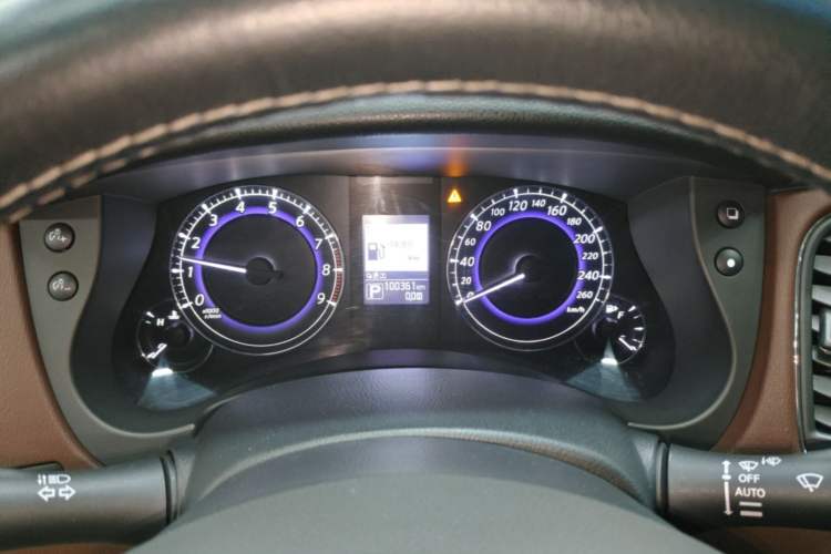 Used Infiniti QX50 2015 2.5L Enjoyment Edition Instrument Cluster