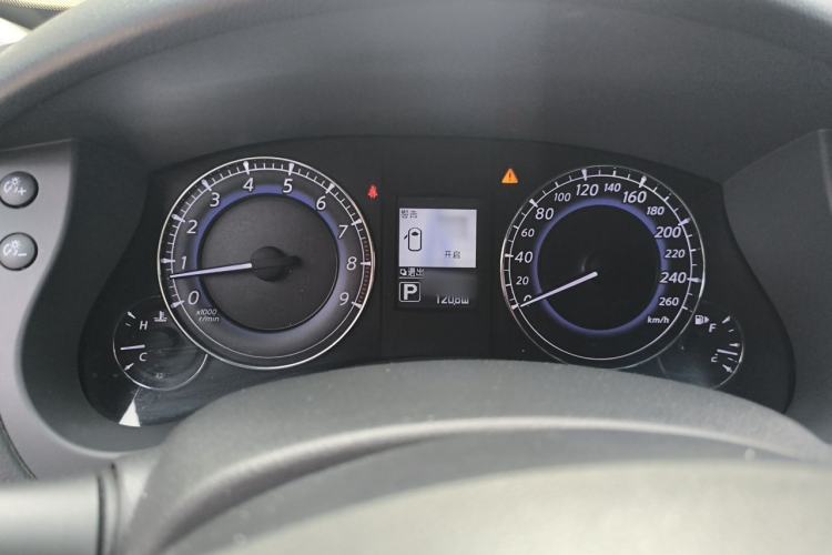 Used Infiniti QX50 2015 2.5L Enjoyment Edition Instrument Cluster