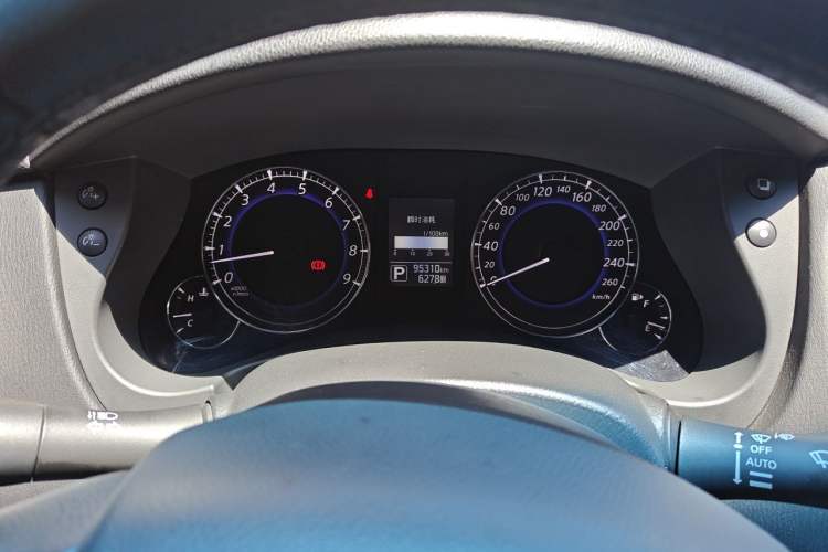 Used Infiniti QX50 2015 2.5L Comfort Edition Instrument Cluster