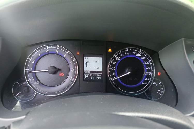 Used Infiniti QX50 2015 2.5L Comfort Edition Instrument Cluster