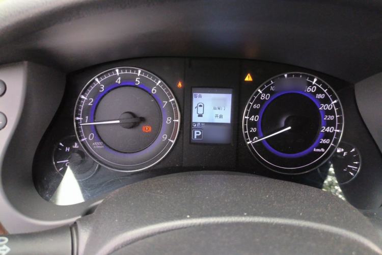 Used Infiniti QX50 2015 2.5L Enjoyment Edition Instrument Cluster