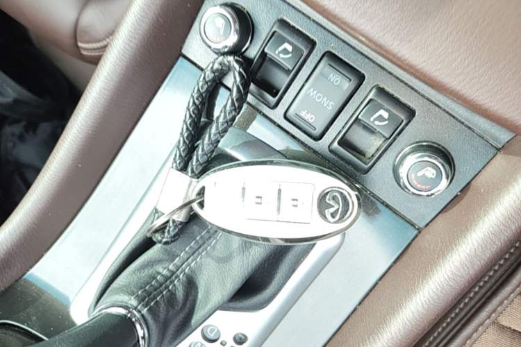 Used Infiniti QX50 2015 2.5L Enjoyment Edition Interior 1