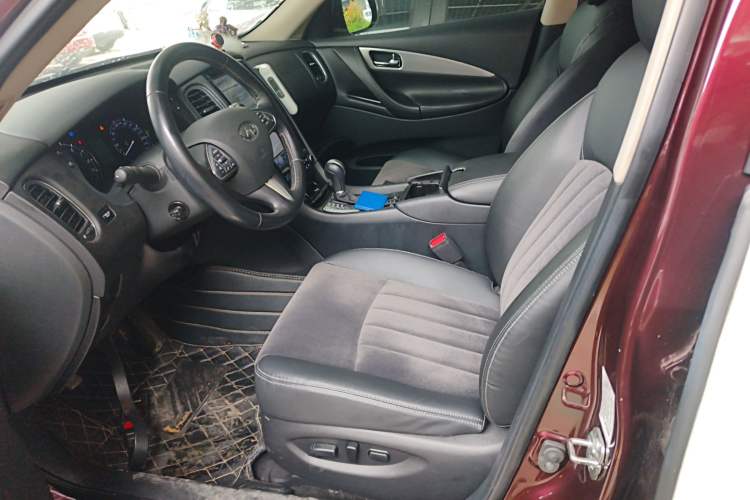 Used Infiniti QX50 2015 2.5L Comfort Edition Left Front Seat