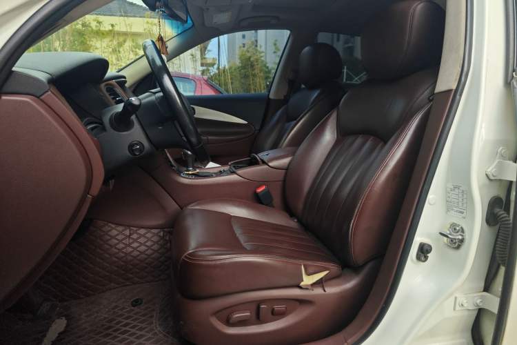 Used Infiniti QX50 2015 2.5L Enjoyment Edition Left Front Seat