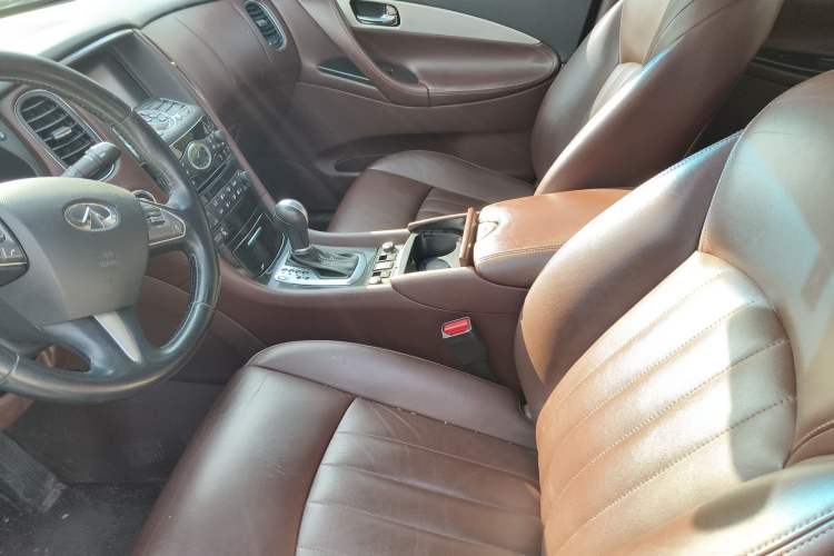 Used Infiniti QX50 2015 2.5L Enjoyment Edition Left Front Seat