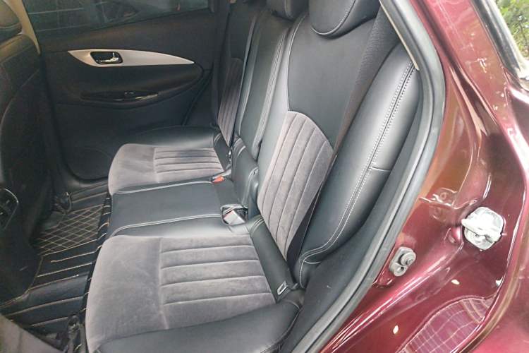 Used Infiniti QX50 2015 2.5L Comfort Edition Left Rear Seat