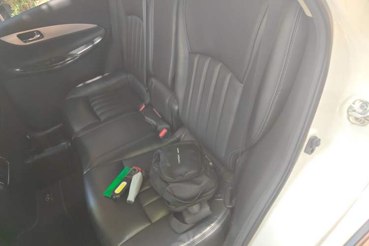 Used Infiniti QX50 2015 2.5L Enjoyment Edition Left Rear Seat