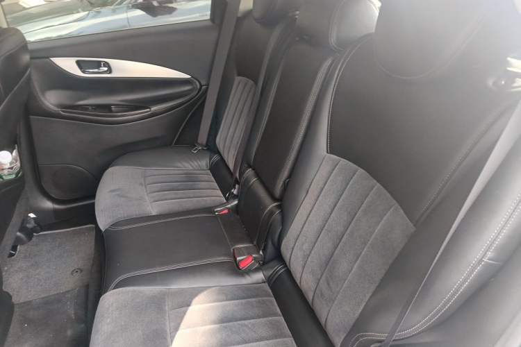 Used Infiniti QX50 2015 2.5L Comfort Edition Left Rear Seat