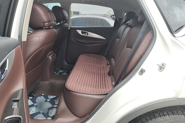 Used Infiniti QX50 2015 2.5L Enjoyment Edition Left Rear Seat