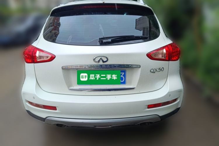 Used Infiniti QX50 2015 2.5L Luxury Edition Rear