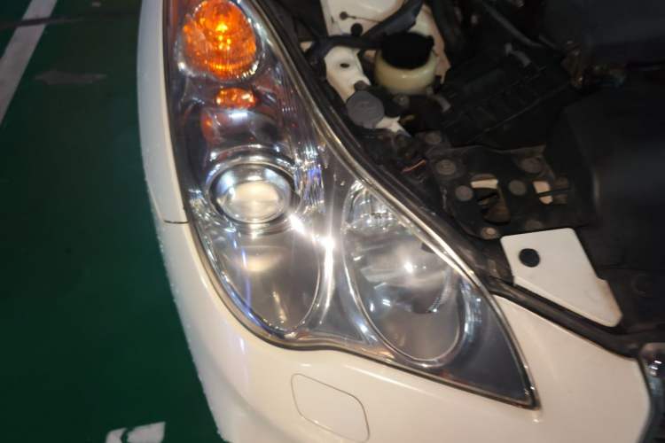 Used Infiniti QX50 2015 2.5L Luxury Edition Right Front Headlight