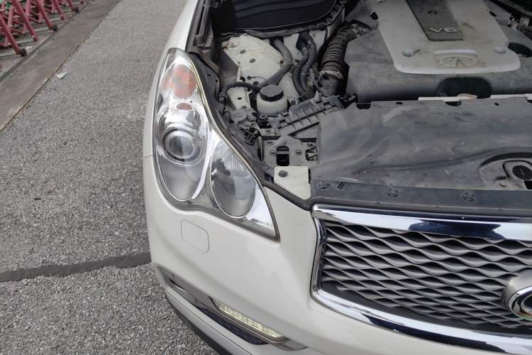 Used Infiniti QX50 2015 2.5L Enjoyment Edition Right Front Headlight