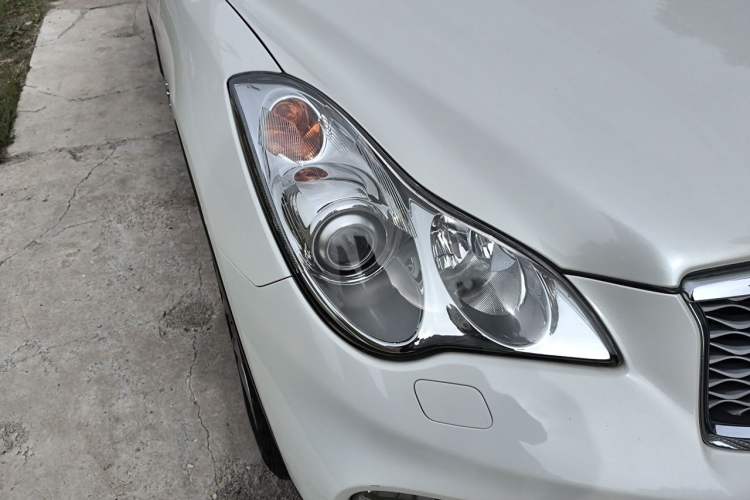Used Infiniti QX50 2015 2.5L Enjoyment Edition Right Front Headlight