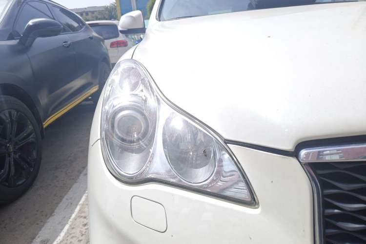 Used Infiniti QX50 2015 2.5L Enjoyment Edition Right Front Headlight
