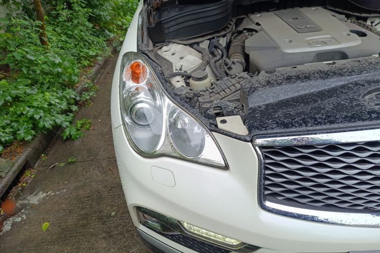 Used Infiniti QX50 2015 2.5L Luxury Edition Right Front Headlight