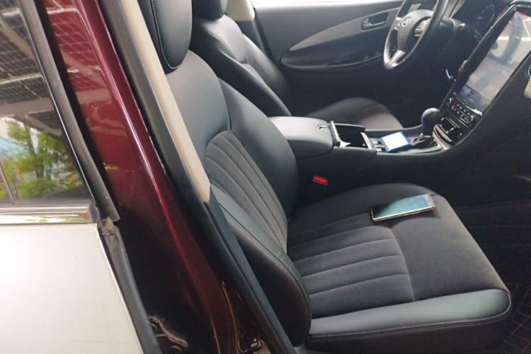 Used Infiniti QX50 2015 2.5L Comfort Edition Right Front Seat