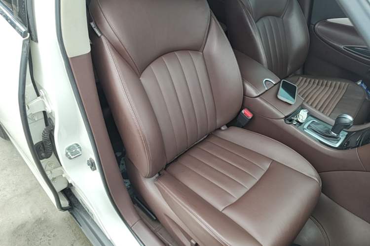 Used Infiniti QX50 2015 2.5L Enjoyment Edition Right Front Seat