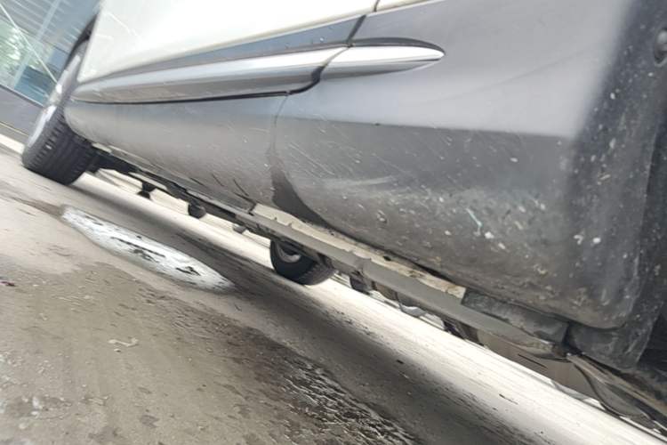 Used Infiniti QX50 2015 2.5L Enjoyment Edition Right Side Sill