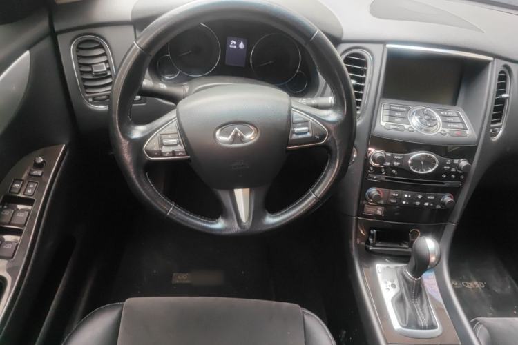 Used Infiniti QX50 2015 2.5L Comfort Edition Steering Wheel