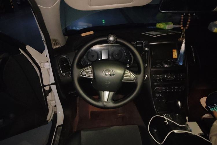 Used Infiniti QX50 2015 2.5L Comfort Edition Steering Wheel
