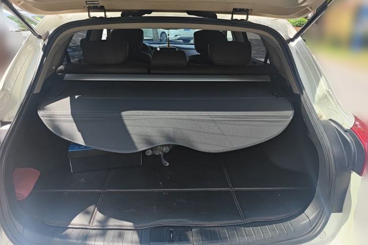 Used Infiniti QX50 2015 2.5L Luxury Edition Trunk