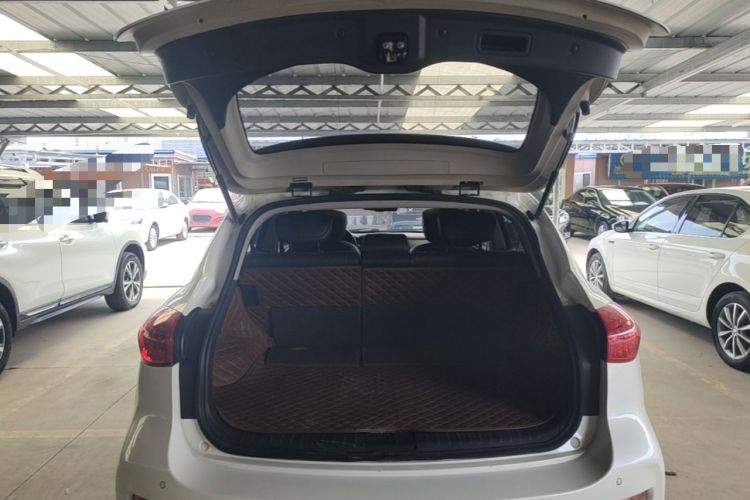 Used Infiniti QX50 2015 2.5L Comfort Edition Trunk