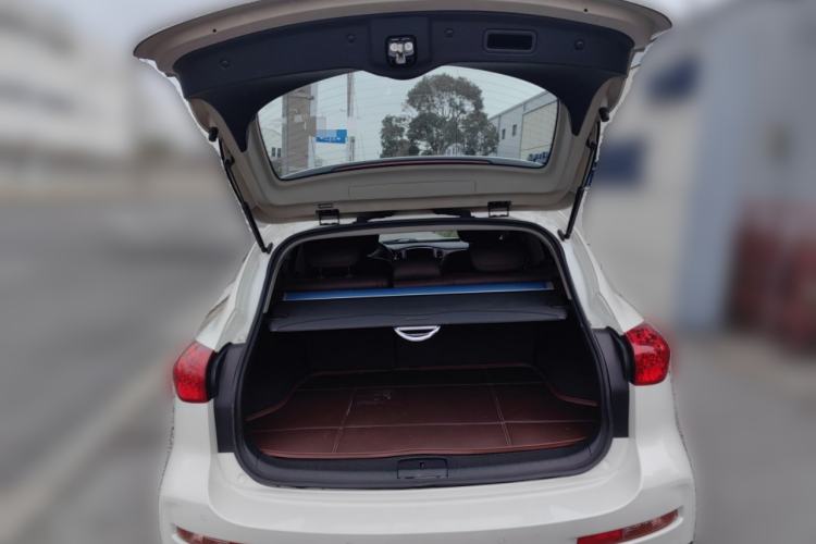 Used Infiniti QX50 2015 2.5L Enjoyment Edition Trunk