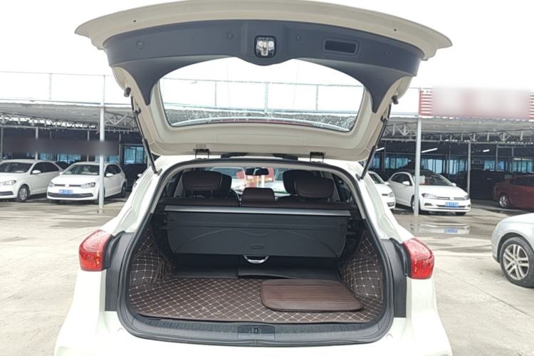 Used Infiniti QX50 2015 2.5L Enjoyment Edition Trunk