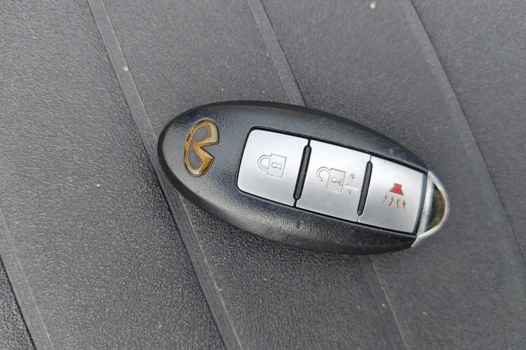 Used Infiniti QX50 2015 2.5L Enjoyment Edition Vehicle Key