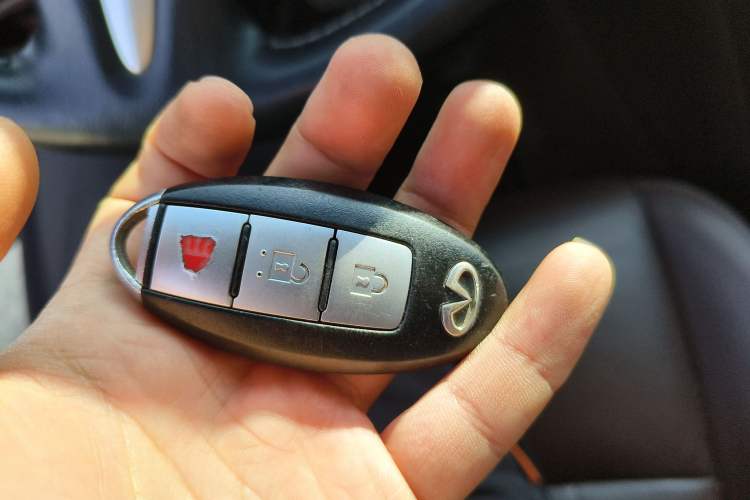 Used Infiniti QX50 2015 2.5L Enjoyment Edition Vehicle Key