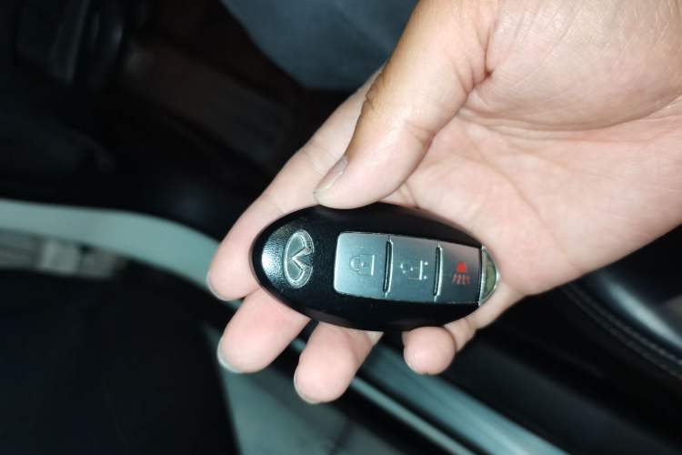 Used Infiniti QX50 2015 2.5L Enjoyment Edition Vehicle Key