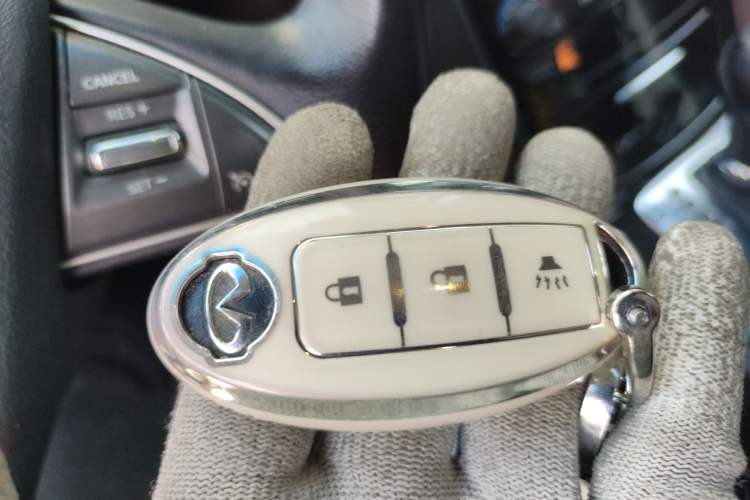 Used Infiniti QX50 2015 2.5L Enjoyment Edition Vehicle Key