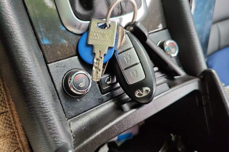 Used Infiniti QX50 2015 2.5L Enjoyment Edition Vehicle Key