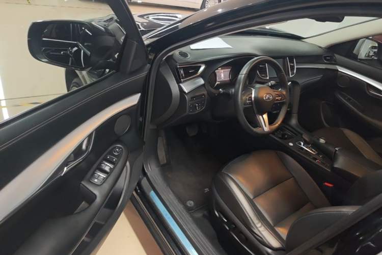 Used Infiniti QX50 2018 2.0T Two-Wheel Drive Fashion Edition Driver Seat