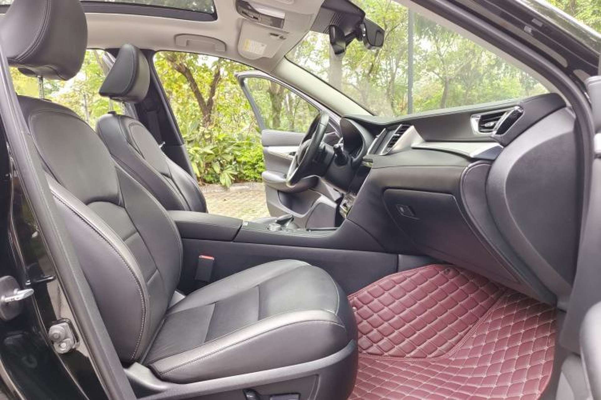 Used Infiniti QX50 2018 2.0T Four-Wheel Drive Elite Edition Interior 2